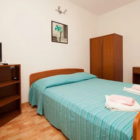 Pavo Apartment *